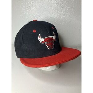 Retro Style Chicago Bulls Snapback Hat  Red Cursive "Bulls" Side Embroidery OSFA